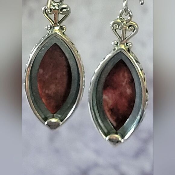 Norwegian Thulite Dangling Earrings - Picture 5 of 13